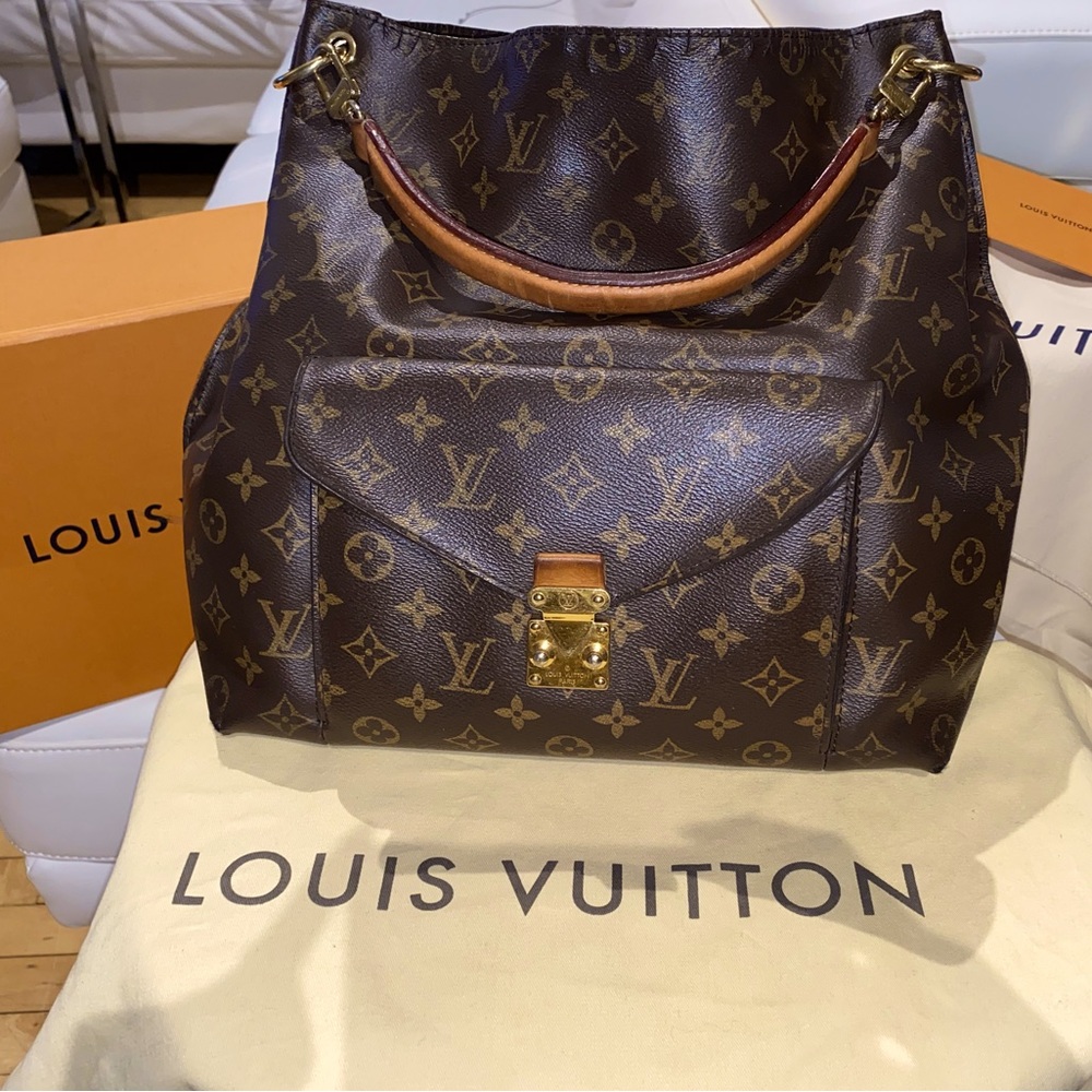 Louis Vuitton Monogram Metis Two Way Hobo Shoulder Handbag